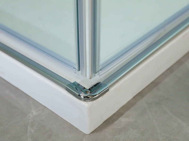 Obrotowa kabina prysznicowa RSQ z uchwytem z podwójnymi otworami Obrotowa kabina prysznicowa RSQ z uchwytem z podwójnymi otworami