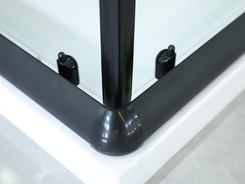 Kabina prysznicowa przesuwna SQ z czarnego profilu aluminiowego z uchwytem z podwójnymi otworami Kabina prysznicowa przesuwna SQ z czarnego profilu aluminiowego z uchwytem z podwójnymi otworami