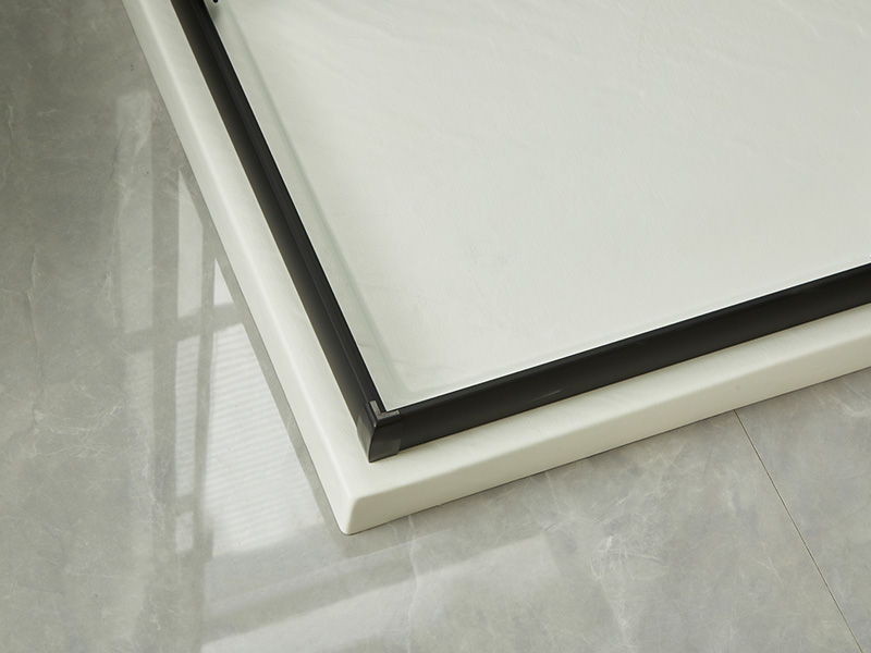 Kabina prysznicowa przesuwna SQ, przezroczyste szkło hartowane, czarny profil aluminiowy, uchwyt z podwójnymi otworami, z tacą Kabina prysznicowa przesuwna SQ, przezroczyste szkło hartowane, czarny profil aluminiowy, uchwyt z podwójnymi otworami, z tacą