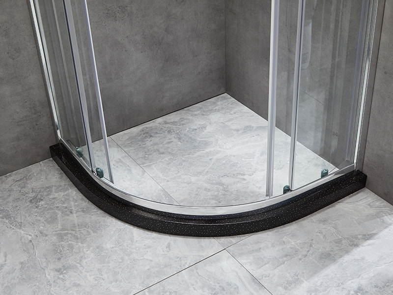 Kabina prysznicowa przesuwna SE, przezroczyste szkło hartowane, profil aluminiowy chromowany, uchwyt z podwójnymi otworami, bez brodzika Kabina prysznicowa przesuwna SE, przezroczyste szkło hartowane, profil aluminiowy chromowany, uchwyt z podwójnymi otworami, bez brodzika