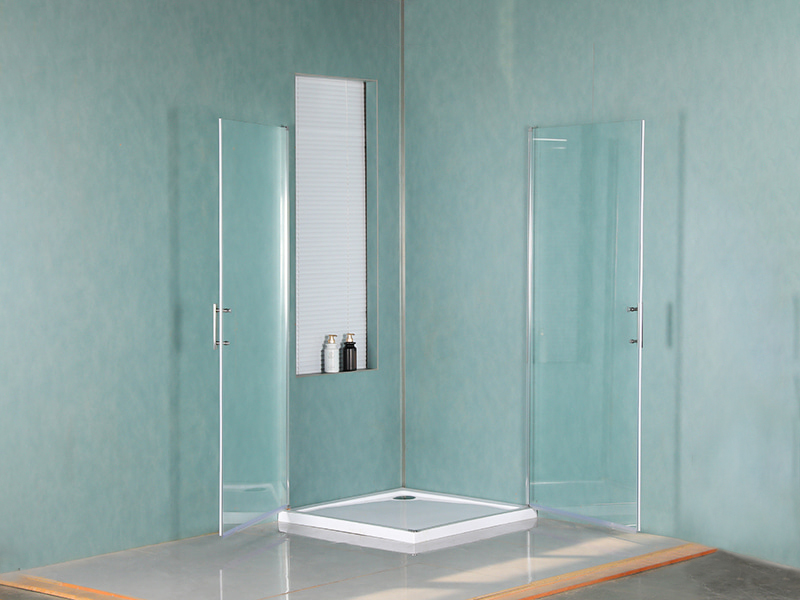 Obrotowa kabina prysznicowa RSQ z uchwytem z podwójnymi otworami Obrotowa kabina prysznicowa RSQ z uchwytem z podwójnymi otworami